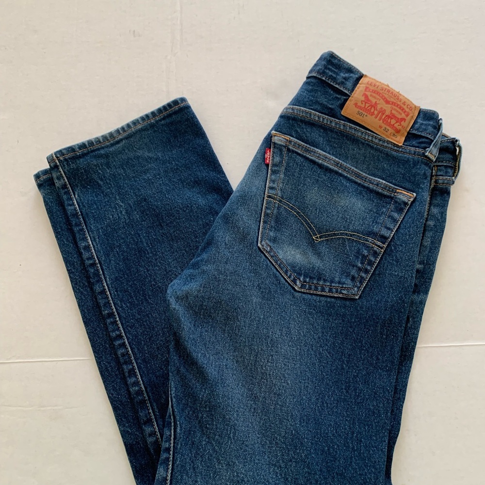 Levi's Men's Dark Blue Straight Jeans